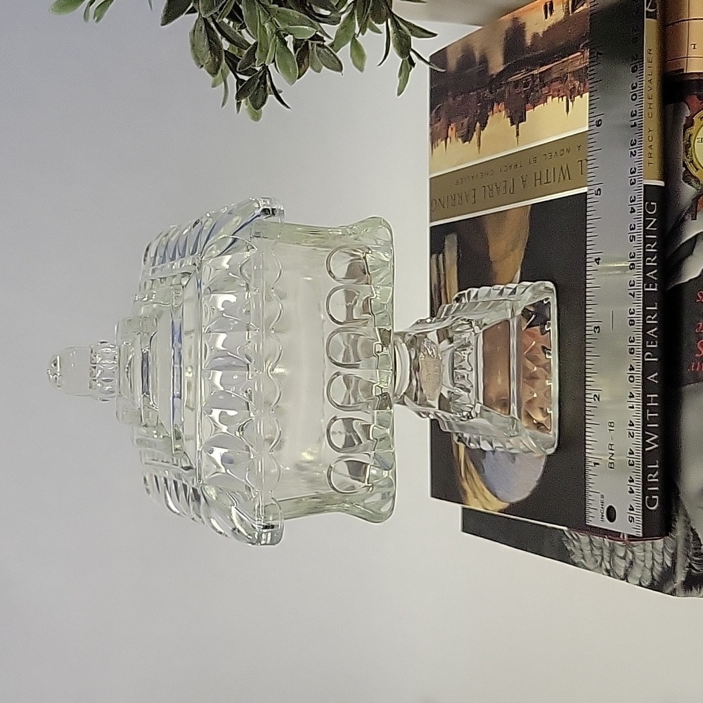 Vintage Smith Glass "wedding box" covered candy dish - Picture 6 of 6